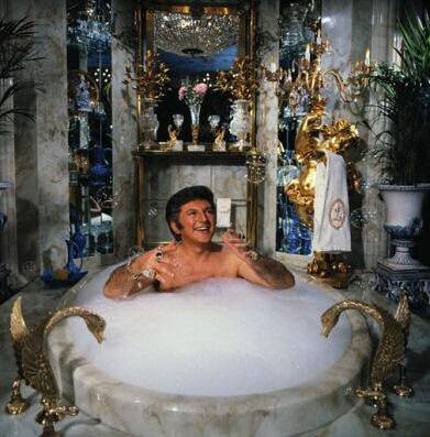 liberacebathroom.jpg